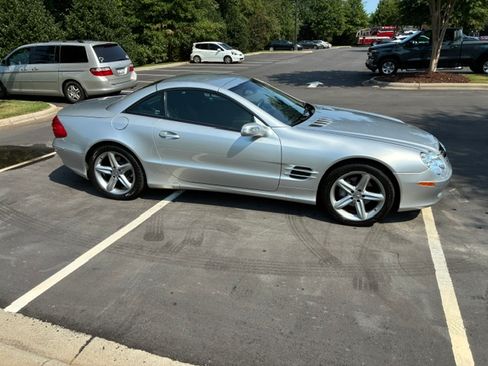 Used 2004 Mercedes-Benz SL 500 image 8
