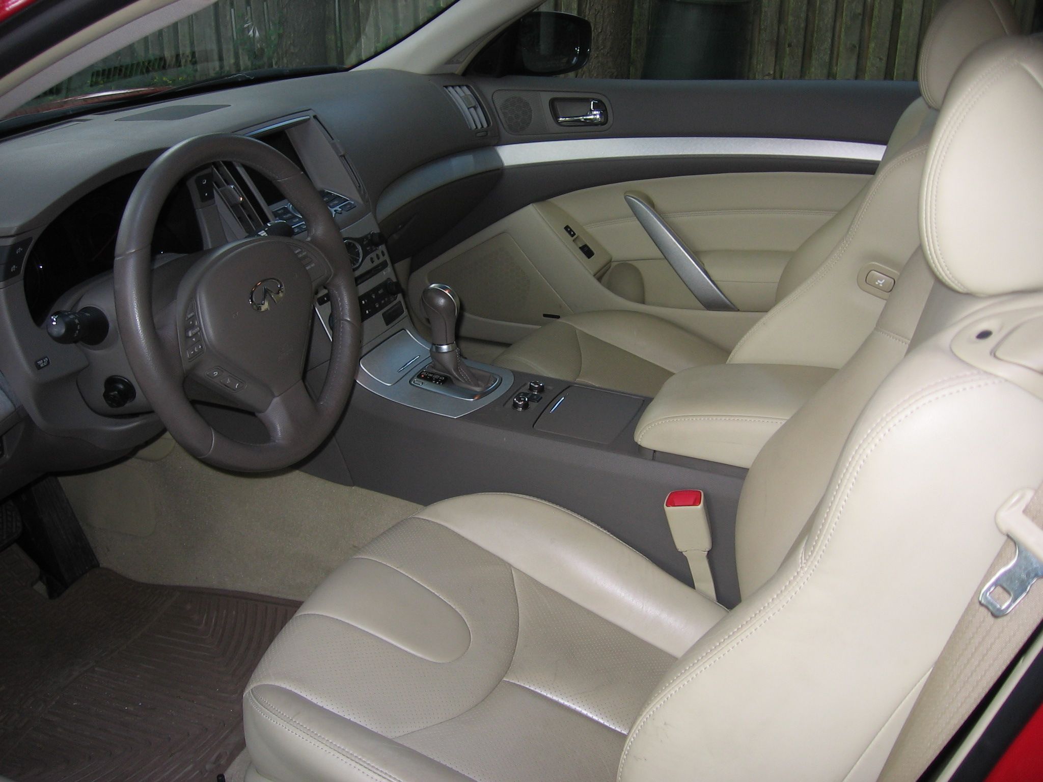 Used 2009 INFINITI G37 x Coupe w/ Premium Pkg AWD/4WD image 12