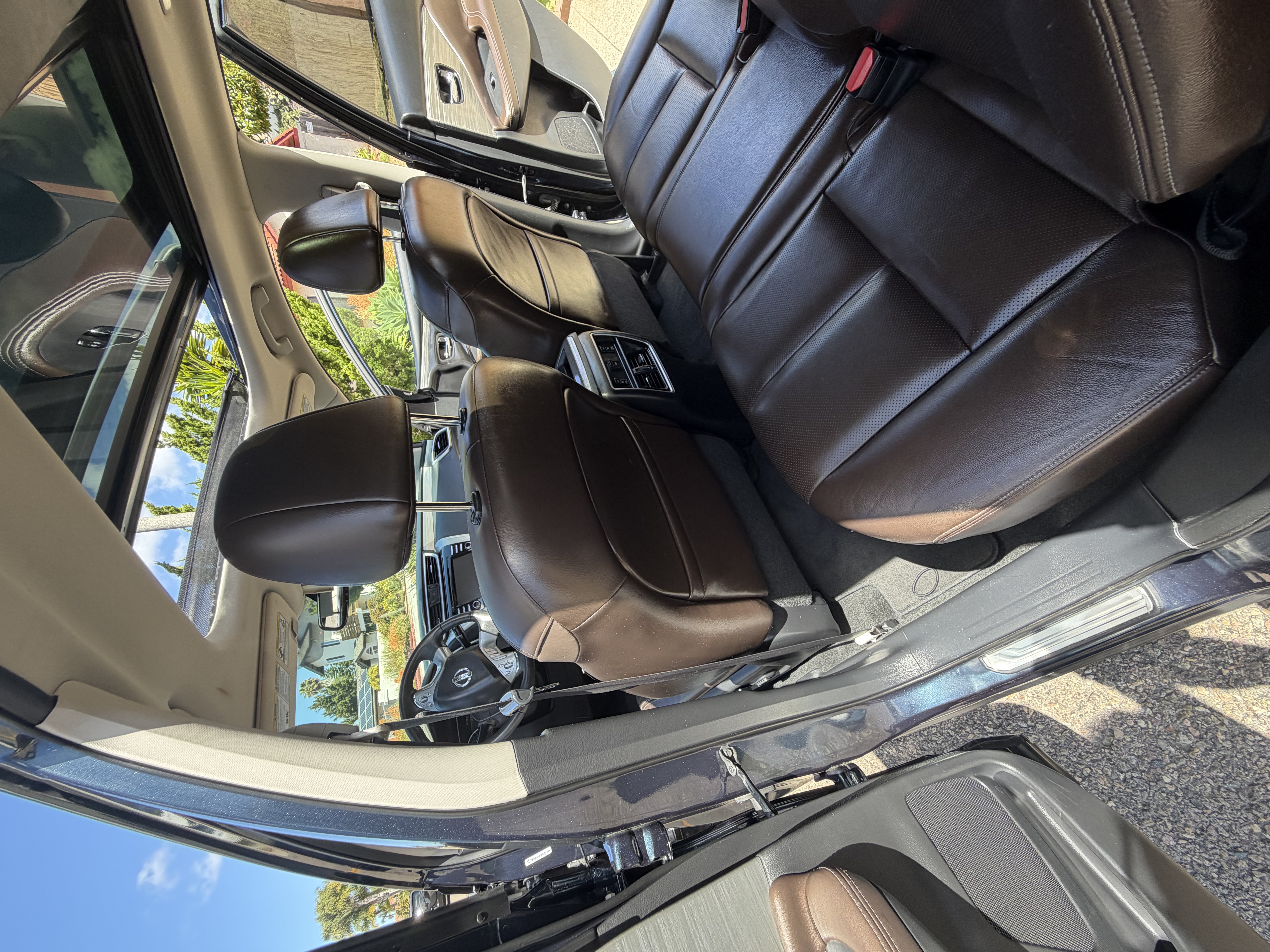 Used 2016 Nissan Murano Platinum w/ Platinum Technology Package FWD image 14