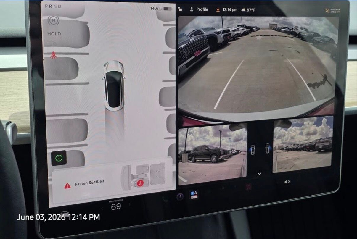 Used 2023 Tesla Model 3 Standard Range RWD image 11