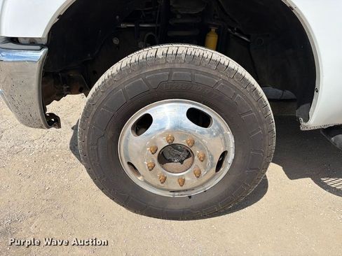Used 2015 Ford F350 XL w/ Power Equipment Group AWD/4WD image 23