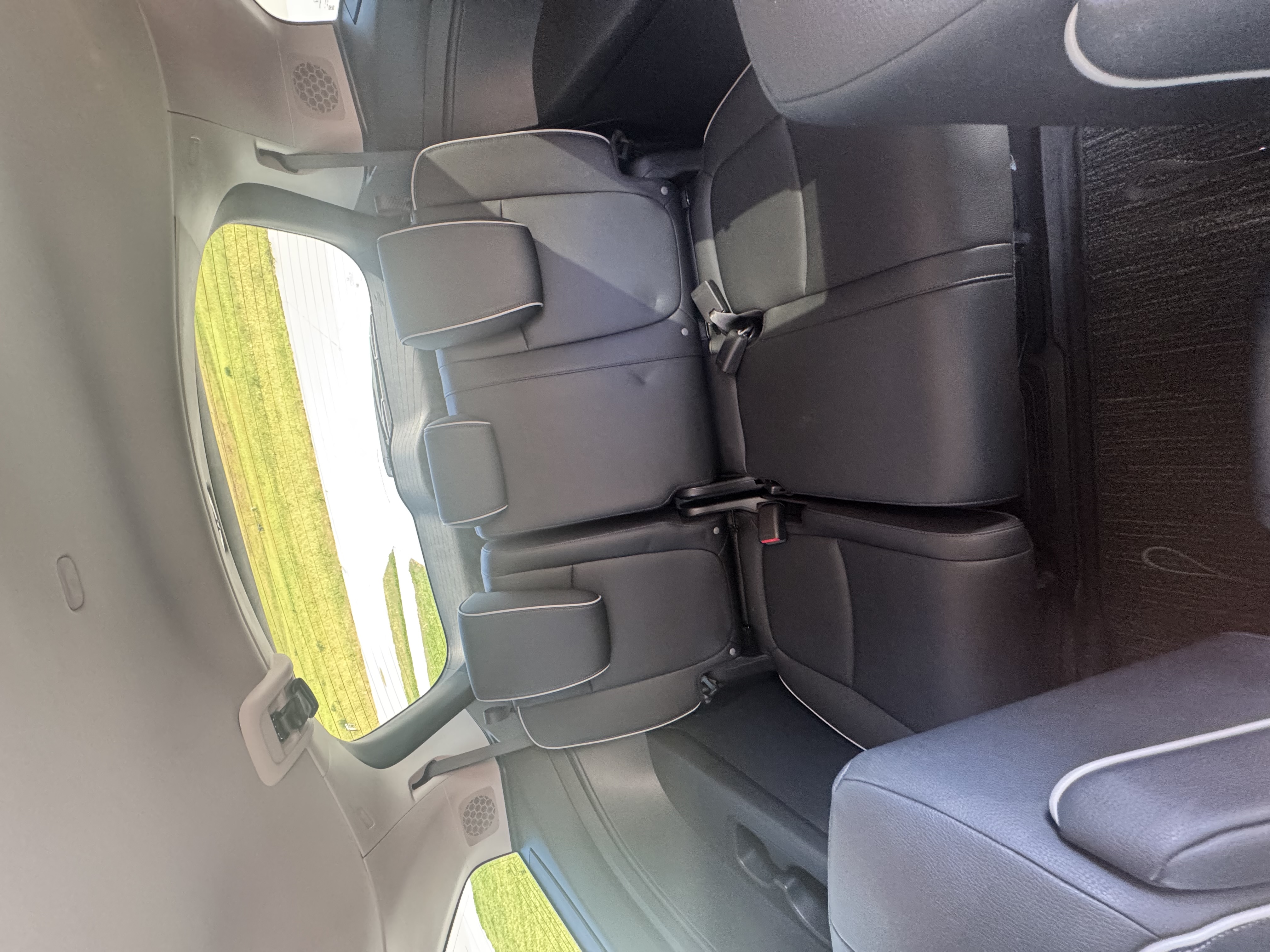 Used 2026 Honda Odyssey Elite image 16