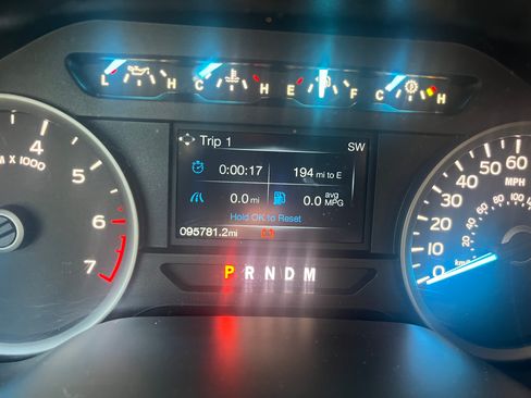 Used 2018 Ford F150 XLT w/ Equipment Group 302A Luxury image 24