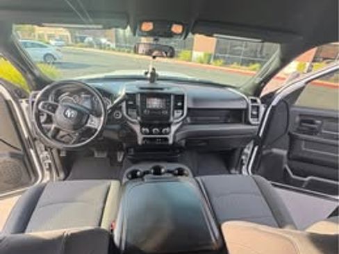 Used 2024 RAM 3500 Tradesman w/ Chrome Appearance Group image 10