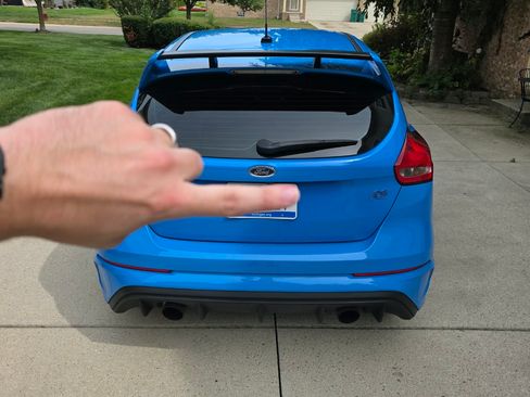 Used 2017 Ford Focus RS AWD/4WD image 9