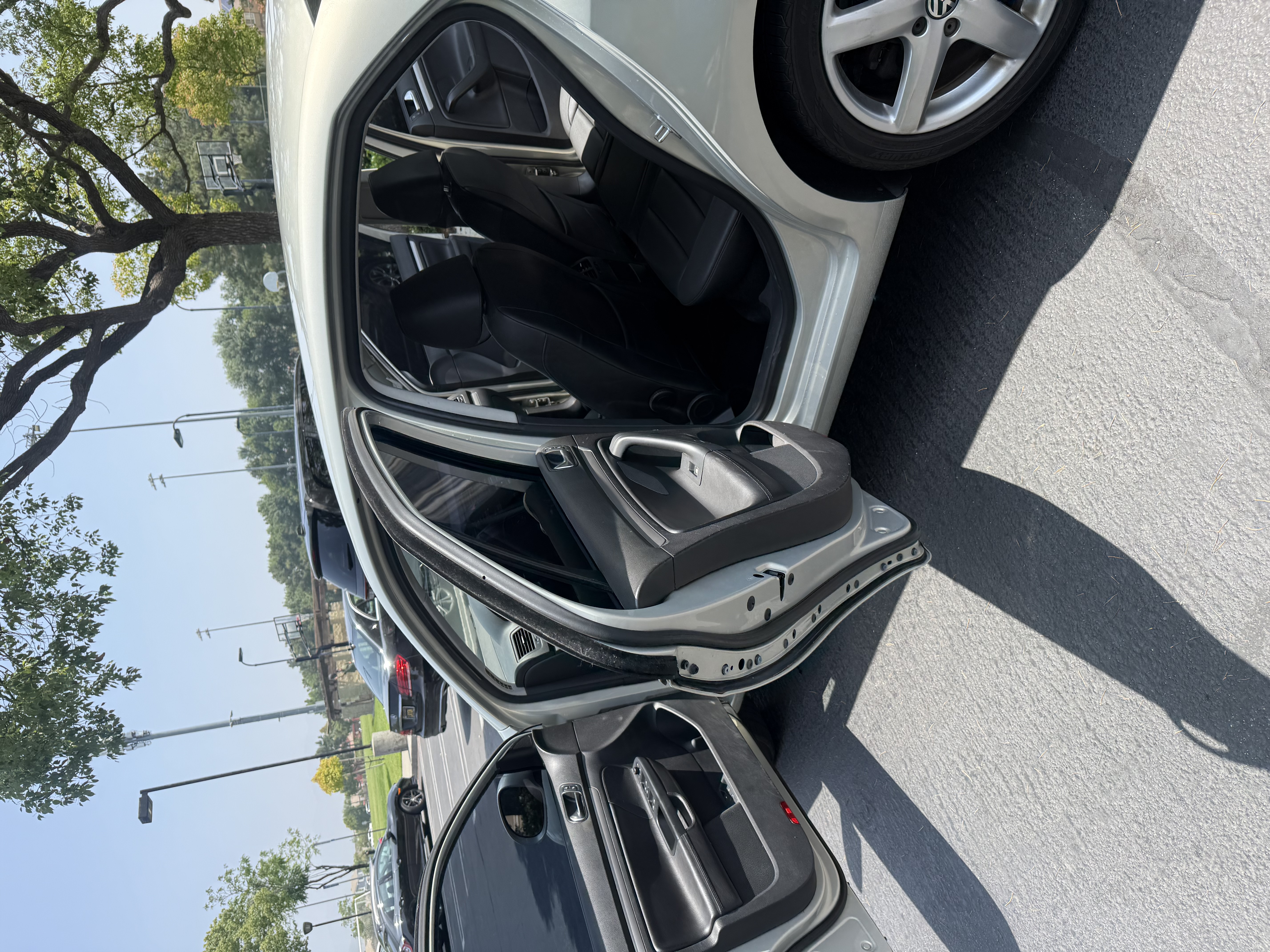 Used 2010 Volkswagen Jetta Limited Edition FWD image 10