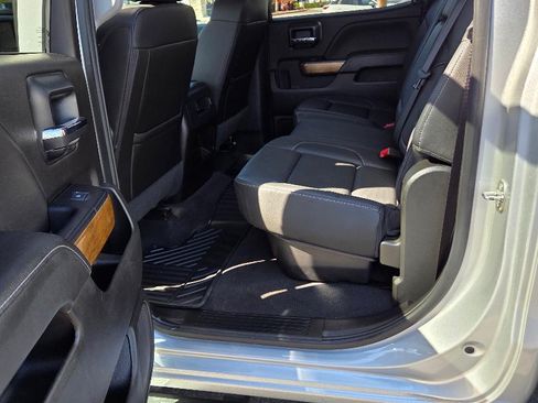 Used 2019 Chevrolet Silverado 2500 LTZ w/ Duramax Plus Package image 12