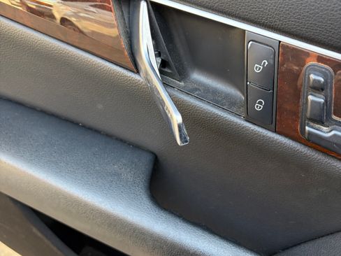 Used 2014 Mercedes-Benz C 300 4MATIC Sedan image 14