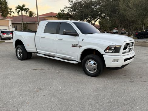 Used 2018 RAM 3500 Big Horn w/ Sport Appearance Group image 5
