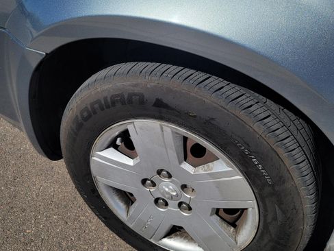 Used 2008 Dodge Avenger SE image 16