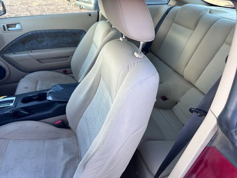 Used 2007 Ford Mustang Premium RWD image 10