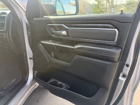 Used 2019 RAM 1500 Big Horn image 6