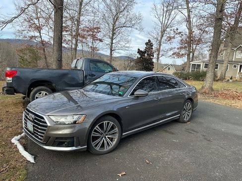 Used 2021 Audi A8 L 4.0T image 1
