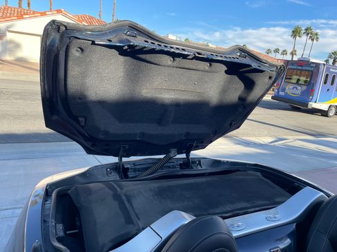 Used 2007 Saturn Sky Red Line image 10