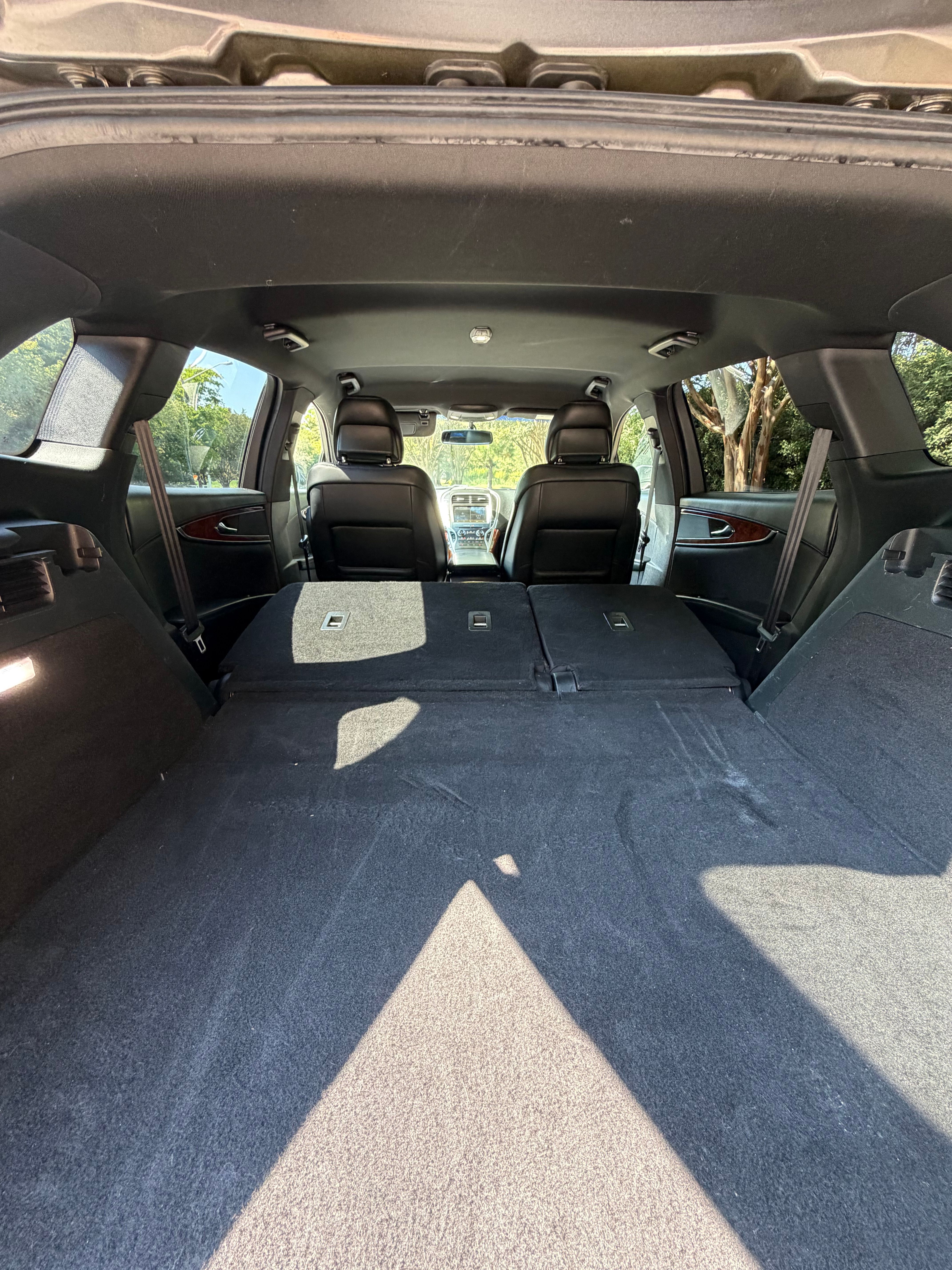 Used 2018 Lincoln MKX Select AWD/4WD image 12
