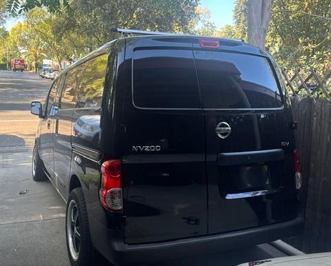 Used 2013 Nissan NV200 SV w/ Technology Pkg FWD image 5