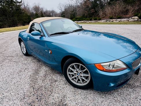Used 2003 BMW Z4 3.0i image 4