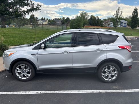 Used 2015 Ford Escape Titanium w/ Equipment Group 301A AWD/4WD image 1