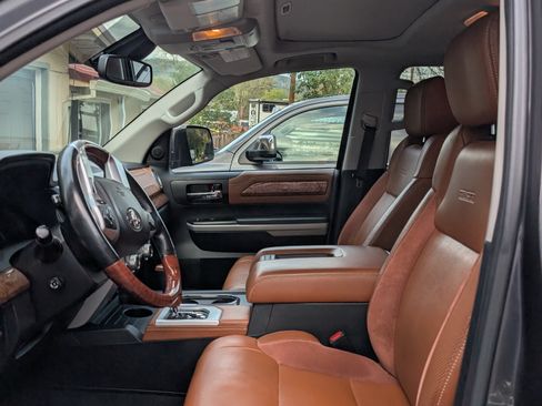 Used 2018 Toyota Tundra 1794 Edition image 8