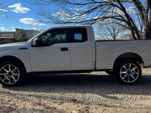 Used 2018 Ford F150 XL w/ Equipment Group 101A Mid image 1