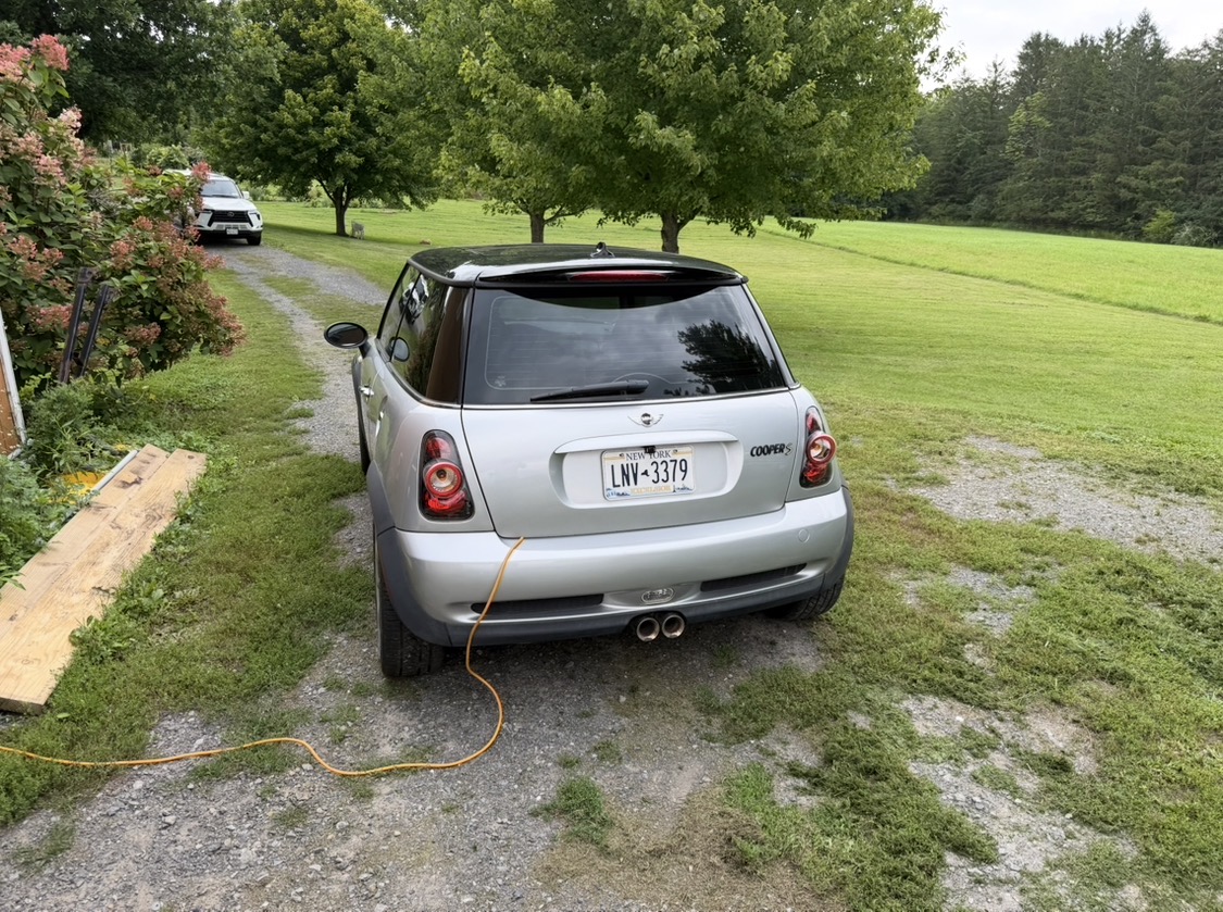 Used 2002 MINI Cooper S FWD image 6