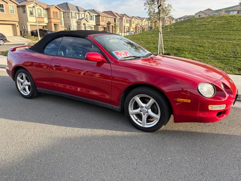 Used 1999 Toyota Celica GT image 1