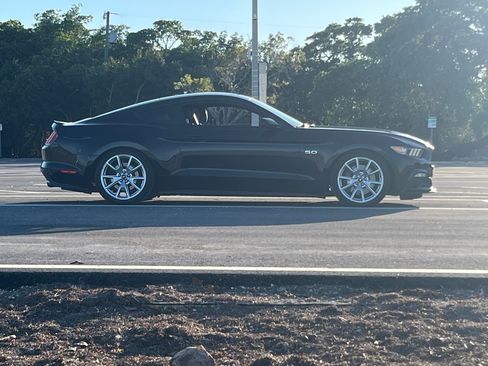 Used 2015 Ford Mustang GT Premium w/ Equipment Group 401A RWD image 1