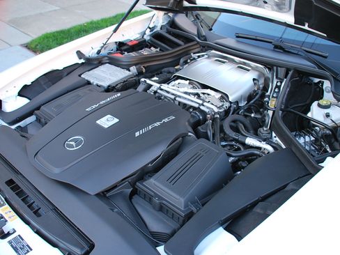 Used 2017 Mercedes-Benz AMG GT S image 14