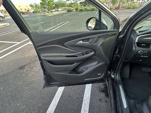 Used 2018 Buick Envision Premium AWD/4WD image 13