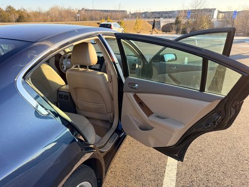 Used 2007 Nissan Altima 3.5 SE w/ Technology Pkg image 21