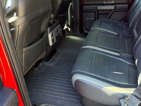 Used 2018 Ford F150 Raptor w/ Equipment Group 802A Luxury image 25