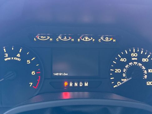 Used 2018 Ford F150 XL w/ Equipment Group 101A Mid image 12