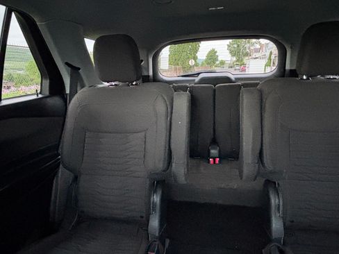 Used 2020 Ford Explorer XLT AWD/4WD image 13