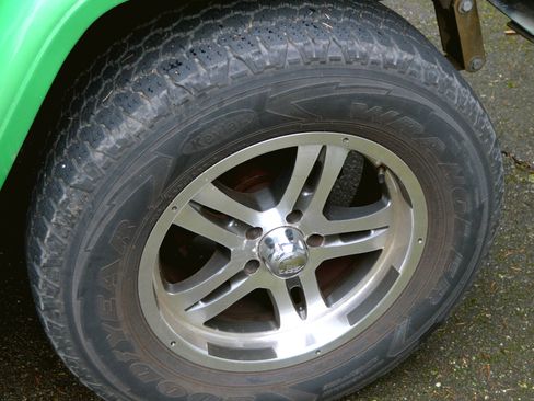 Used 1994 Jeep Wrangler Sahara image 25