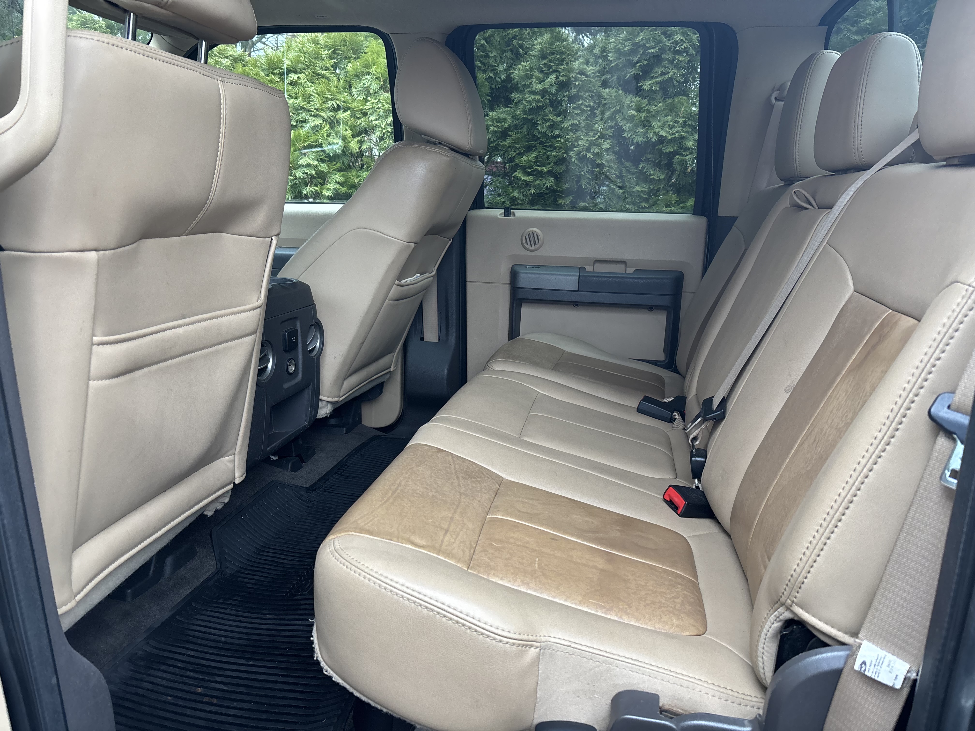 Used 2011 Ford F350 Lariat w/ Lariat Ultimate Pkg AWD/4WD image 16