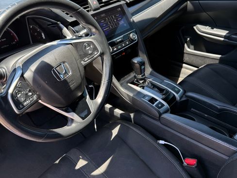 Used 2020 Honda Civic Sport image 6
