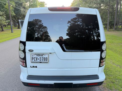 Used 2016 Land Rover LR4 HSE Silver Edition image 25