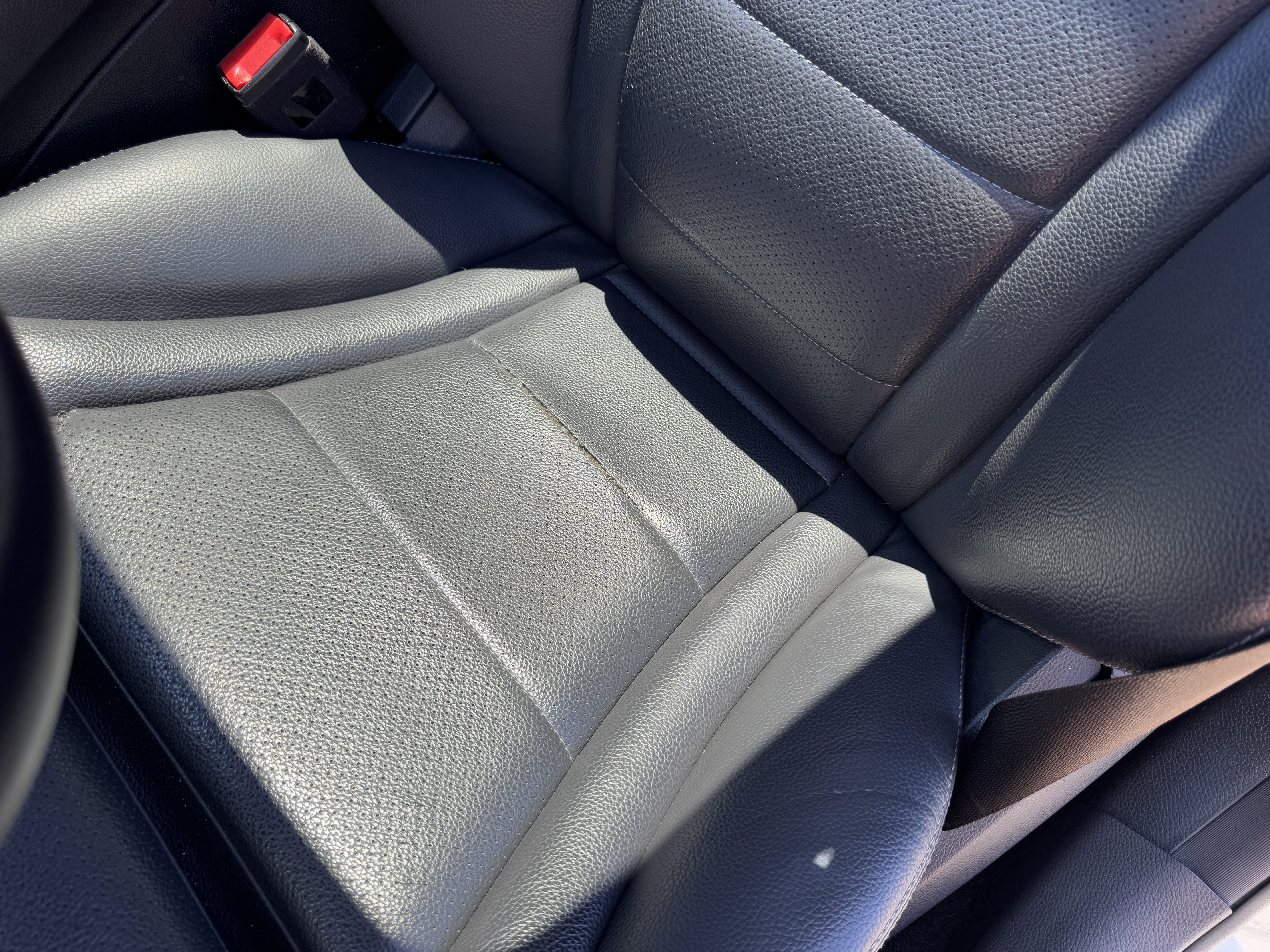 Used 2019 Mercedes-Benz C 300 Sedan image 29