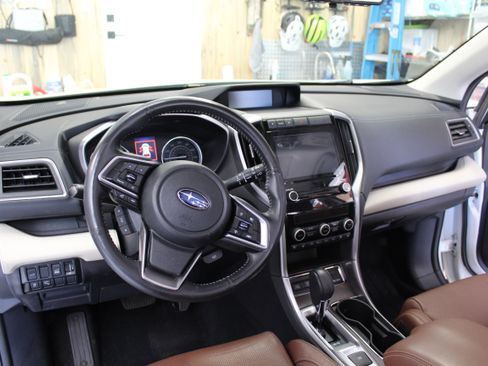 Used 2019 Subaru Ascent Touring w/ Popular Package #2A AWD/4WD image 10