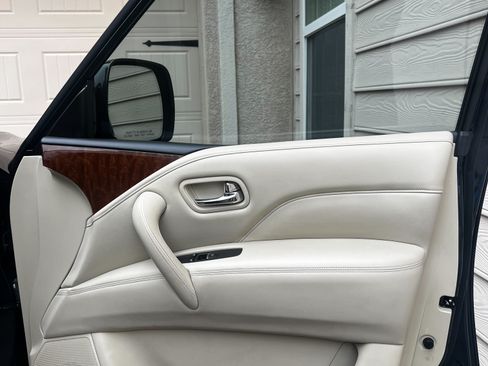 Used 2018 INFINITI QX80 2WD image 28