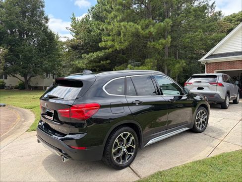 Used 2021 BMW X1 xDrive28i w/ Convenience Package AWD/4WD image 17