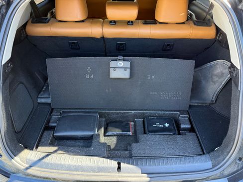 Used 2013 Lexus CT 200h image 10