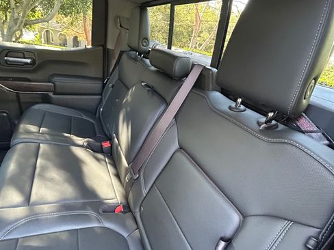 Used 2019 GMC Sierra 1500 SLT w/ SLT Premium Plus Package image 15