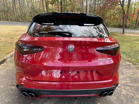 Used 2018 Alfa Romeo Stelvio Quadrifoglio w/ Driver Assist Dynamic Package image 8