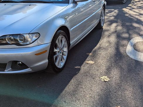 Used 2005 BMW 330Ci Convertible image 4