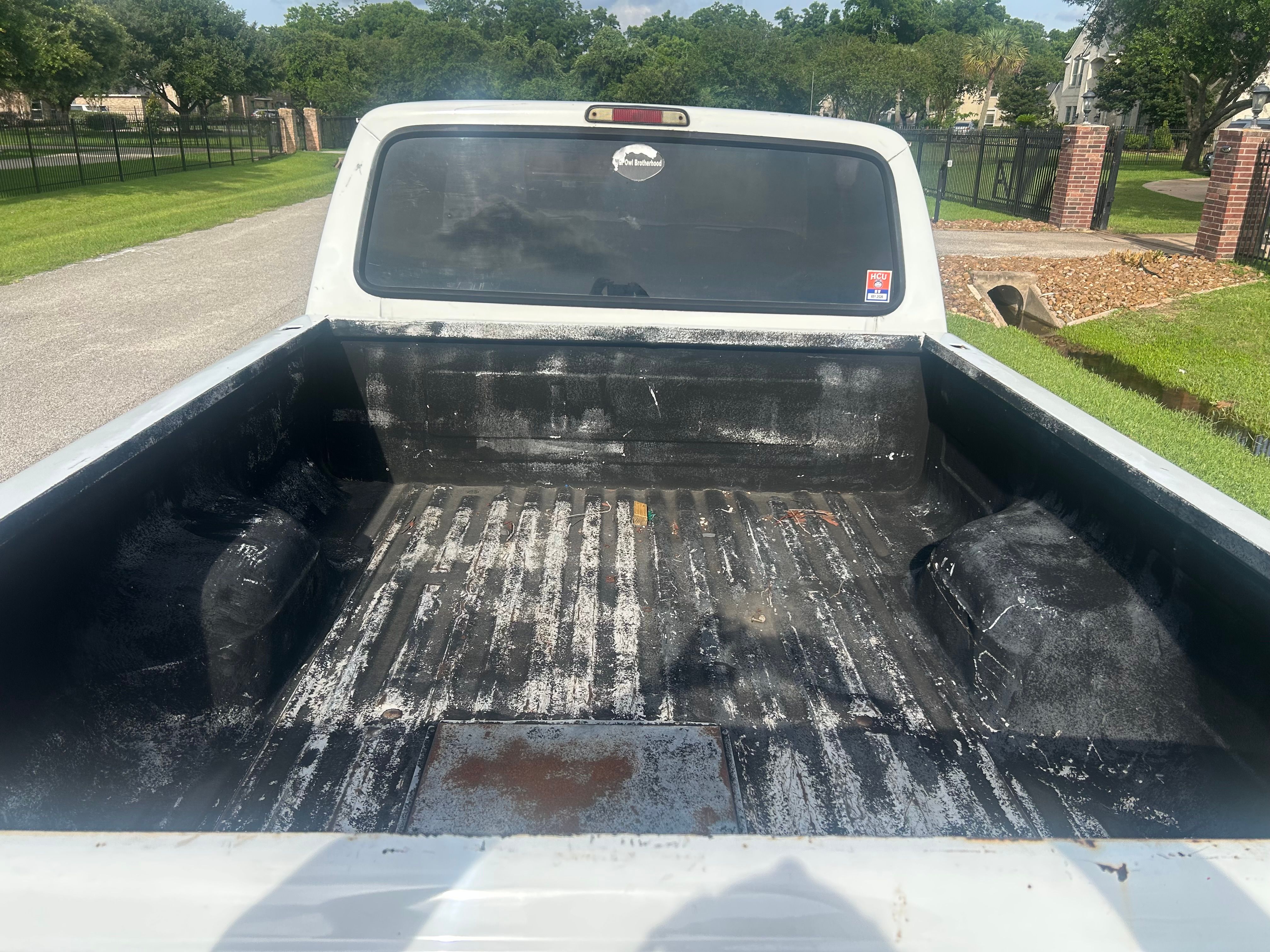 Used 1994 Ford F150 XL AWD/4WD image 5