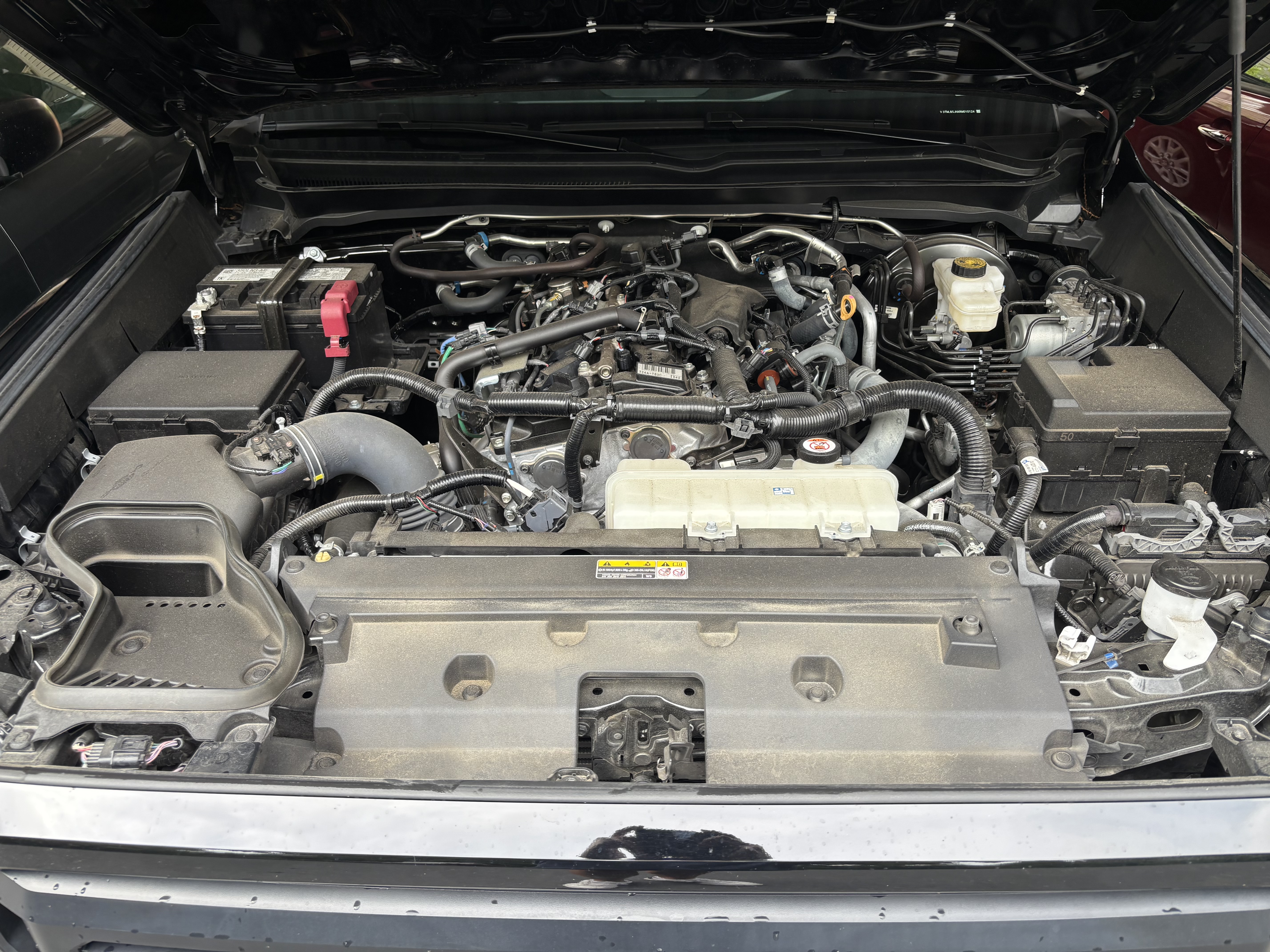 Used 2024 Toyota Tacoma SR5 AWD/4WD image 13