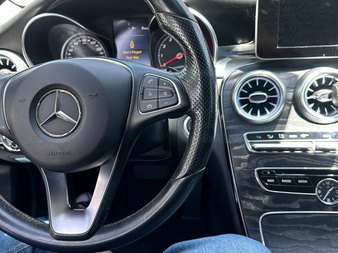 Used 2016 Mercedes-Benz C 300 Sedan image 8