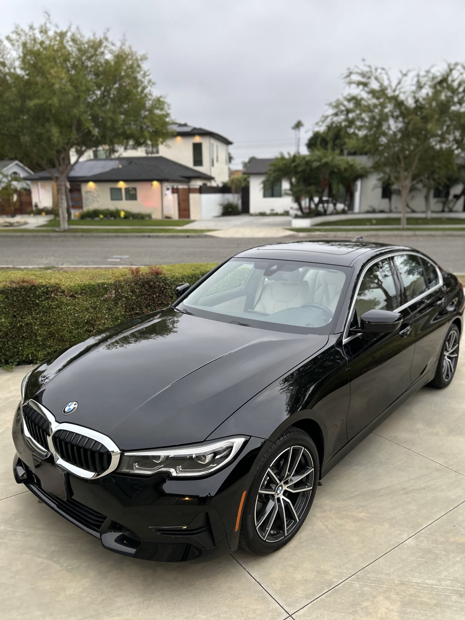 Used 2019 BMW 330i Sedan w/ Convenience Package RWD image 28