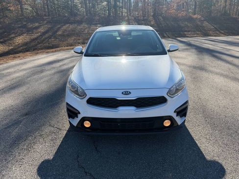 Used 2020 Kia Forte LXS image 2